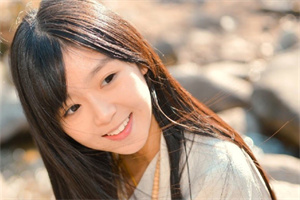 上海的女性地位与社会角色